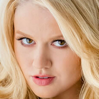 Анна София Голи