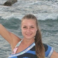 Анюта Щербакова-Ужегова Голи