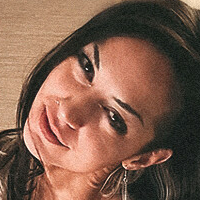 артемисмиафтер Голи