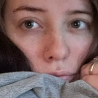 ашлили Голи