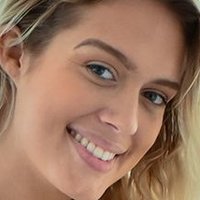 Атина Паломино Голи
