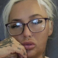 Бамби Блaкс Голи