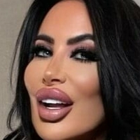 Бианка Ла Бомб Голи