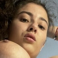 бъбълпуфбейб Голи