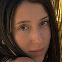 Клаудиа Г Голи