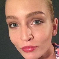 Колет Лапорта Голи