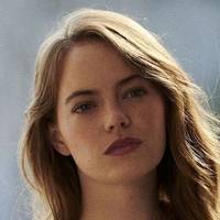 Ема Стоун Голи