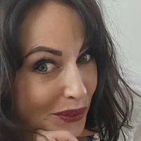 Ева Шери Голи