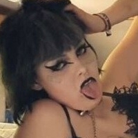 Джина Хан Голи