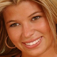 Хейли Модел Голи