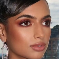 Ишана Найт Шьямалан Голи