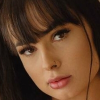 Дженифър Лейте Голи