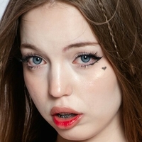 Джени Кити Голи