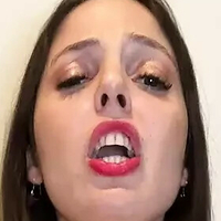 дженионли Голи