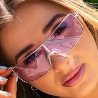 Джесика Макрина Голи