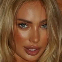 Юлия Новаковска Голи