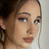 Джулия Дунай Голи