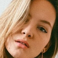 Юстина Гжибовска Голи