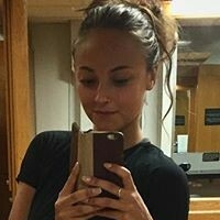 Кейти Стоунс Голи