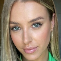 Клаудия Крощек Голи