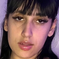 Латина Бъни Голи