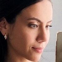 Луана Каролина Голи