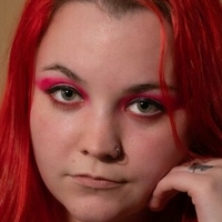 Лилакютаздъкс Голи