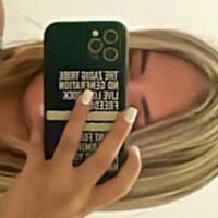 Надия Султан Голи