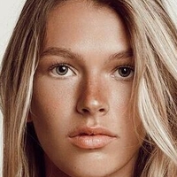 Натали Робен Голи