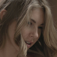 Нощна целувка Голи