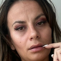 Пърпъл Джулиана Голи