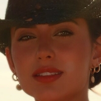 Райанна Флорентино Голи