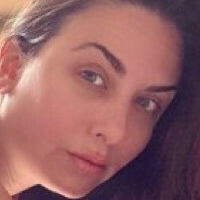 Рена Райън Голи