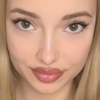 Риа_Риана Голи