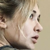 систърснекстдор Голи