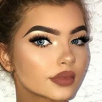 София Мичъл Голи