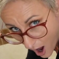 Студентин-Анета Голи