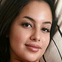 Дебели Бедра Голи