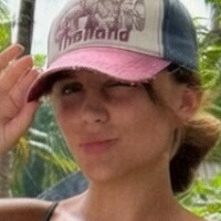 Ванеса Романовски Голи