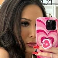 Ваннахтхедолл2.0 Голи