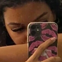 Ясмин Бхллк Голи