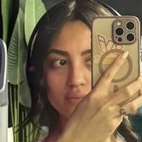 Зарет Алкантар Голи