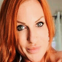 Зоа Линси Голи