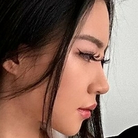 Зои Драгън Голи